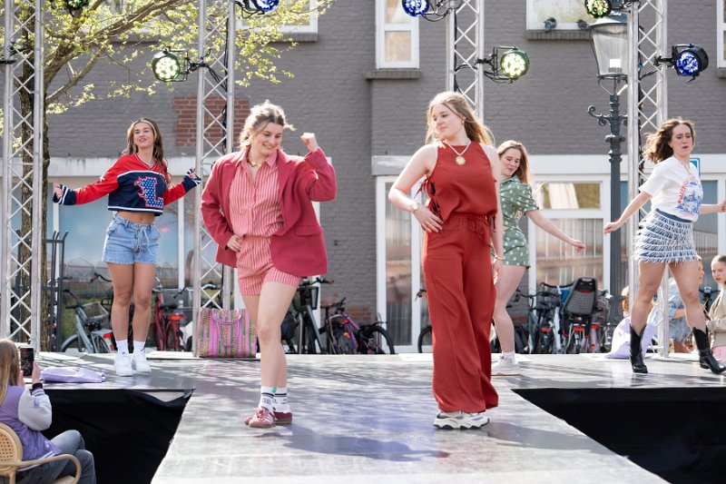 Modeshow 066_.jpg